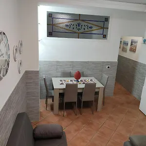 Chloe's Appartamento Giardini Naxos