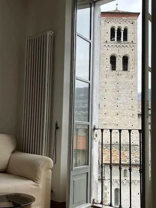 Apartment Como 100Mq 5 Mins To Center + Free Park And View