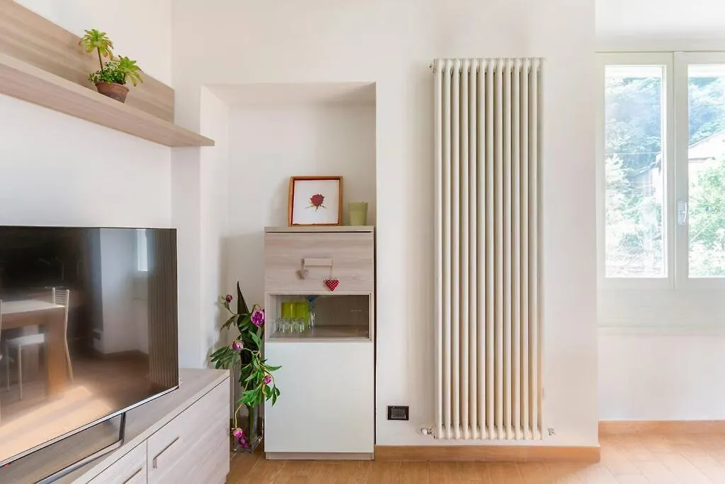 Apartment Como 100Mq 5 Mins To Center + Free Park And View