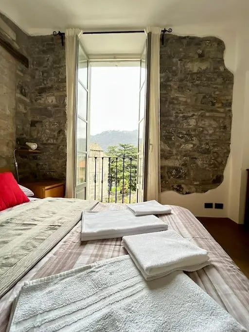 Como 100Mq 5 Mins To Center + Free Park And View Apartment
